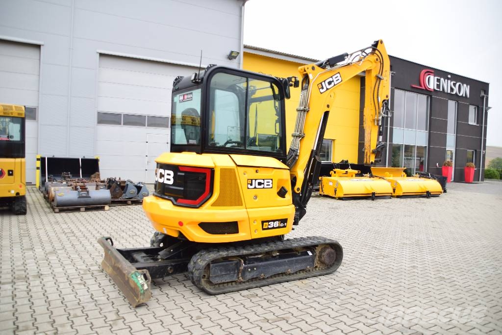 JCB 36 C-1  JCB 8035 ZTS Kubuta U35 Takeuchi TB235 Minigraafmachines < 7t