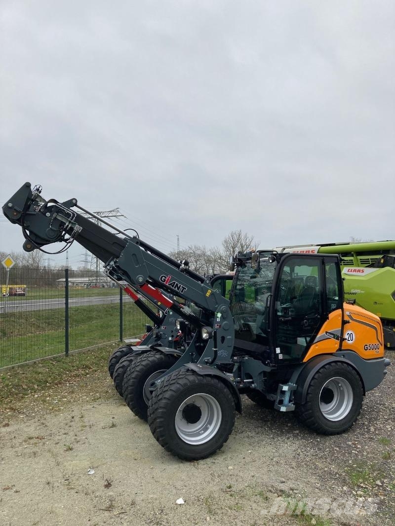 GiANT G5000 Tele Radlader ماكينات زراعية - غير ذلك