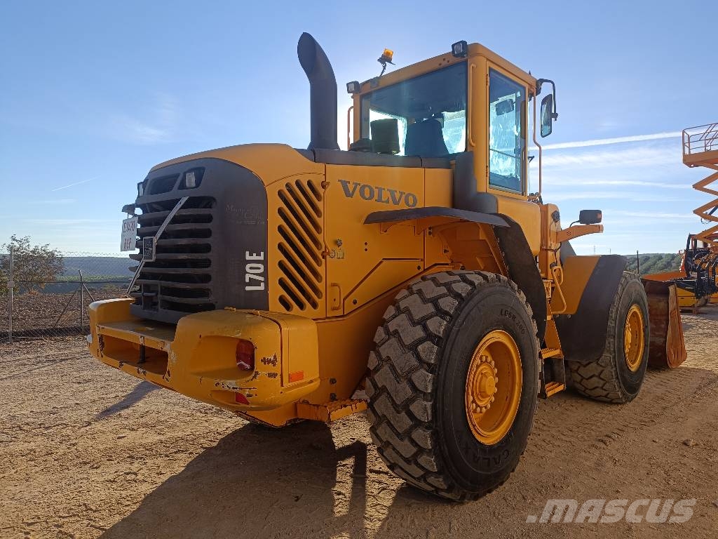 Volvo L 70E Gumikerekes homlokrakodók