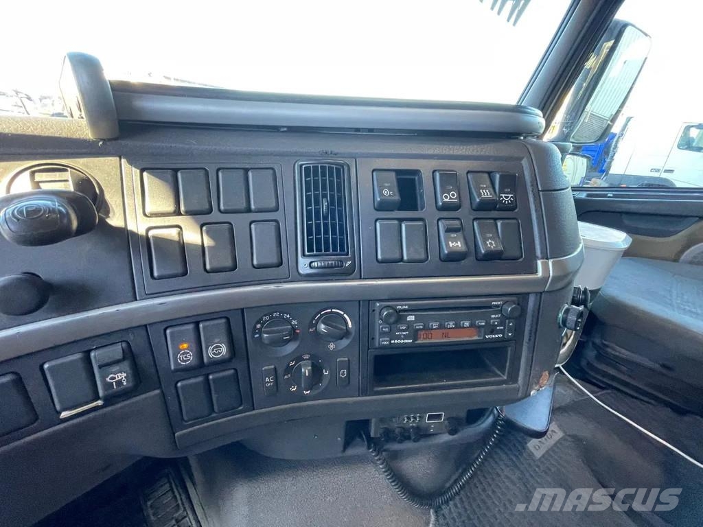 Volvo FH 12.460 Tractor 6x2 Manuel Gearbox Hydraulic Sle Vlačilci