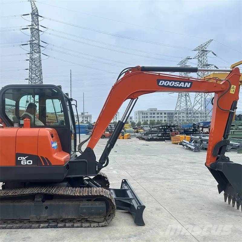Doosan DX 60 Mini excavatoare < 7t
