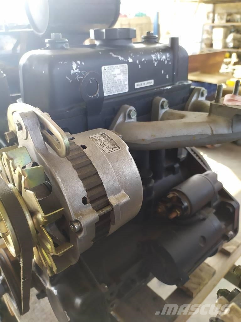 Mitsubishi 117706 B1 Motorer