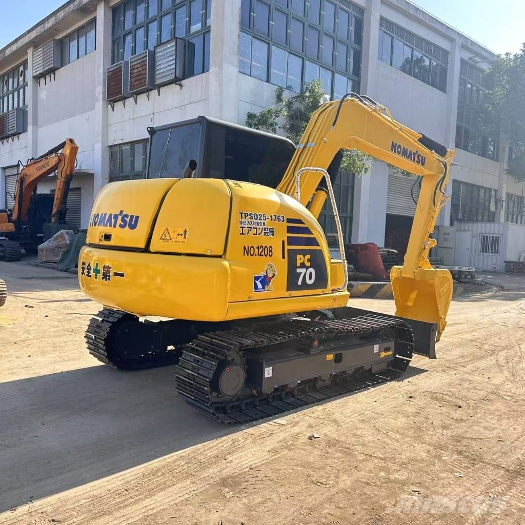 Komatsu PC 70 Εκσκαφείς με ερπύστριες