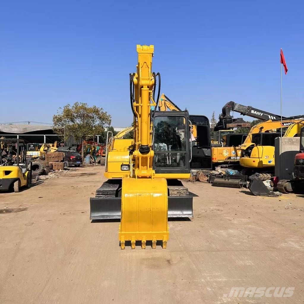 Komatsu PC 70 Εκσκαφείς με ερπύστριες
