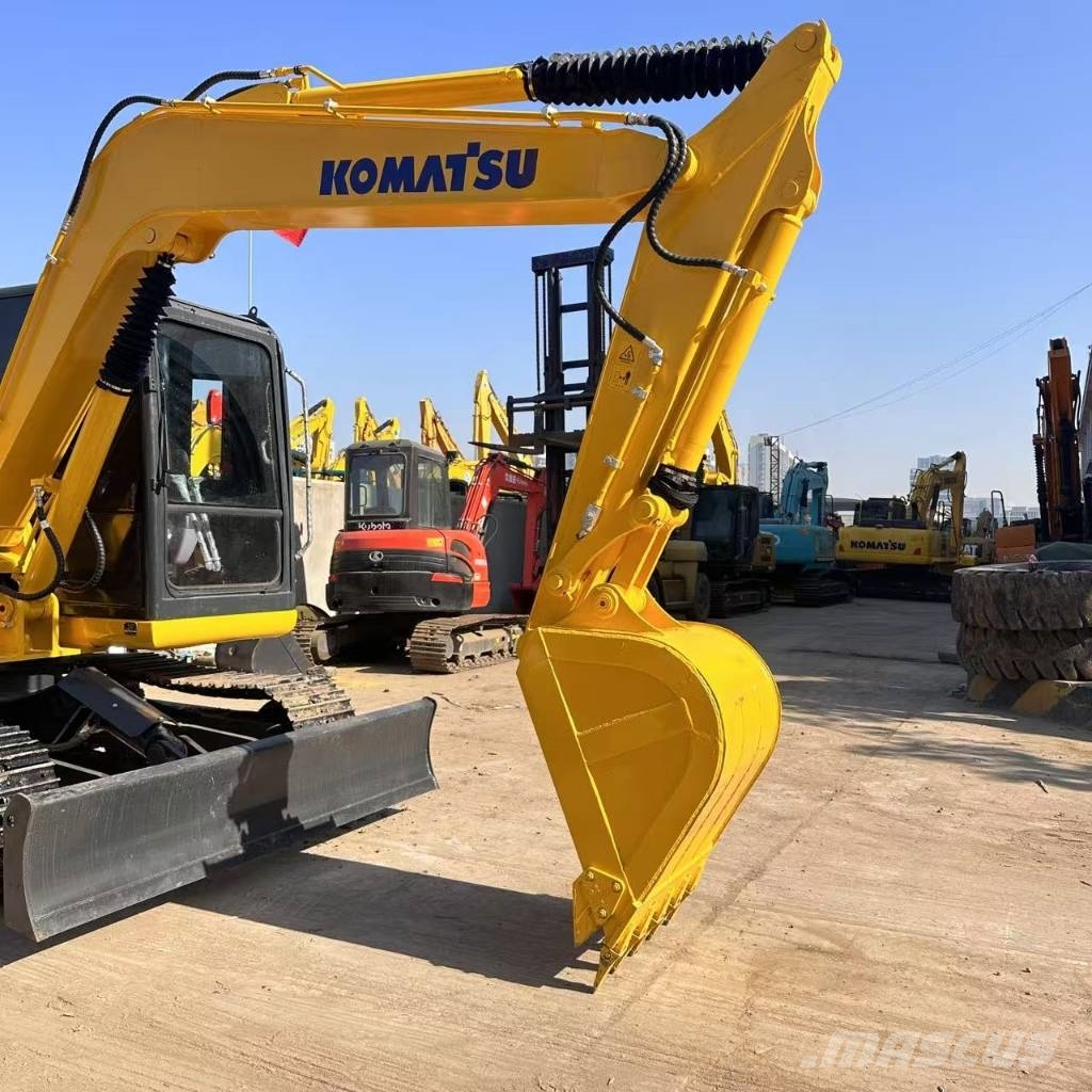Komatsu PC 70 Εκσκαφείς με ερπύστριες