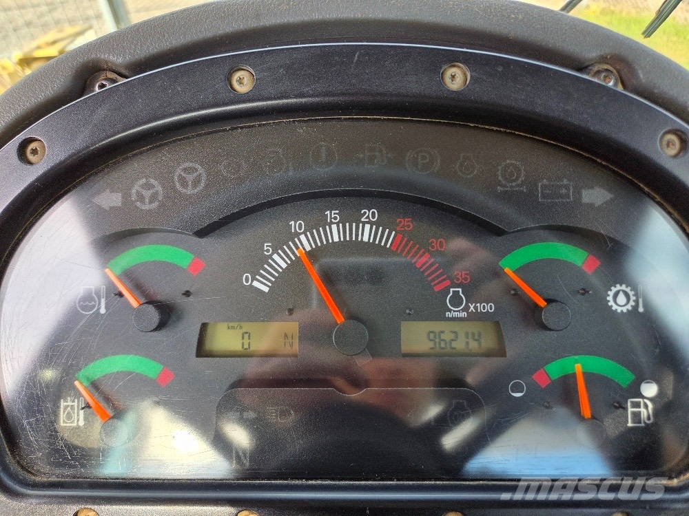 CAT 938G Wielladers