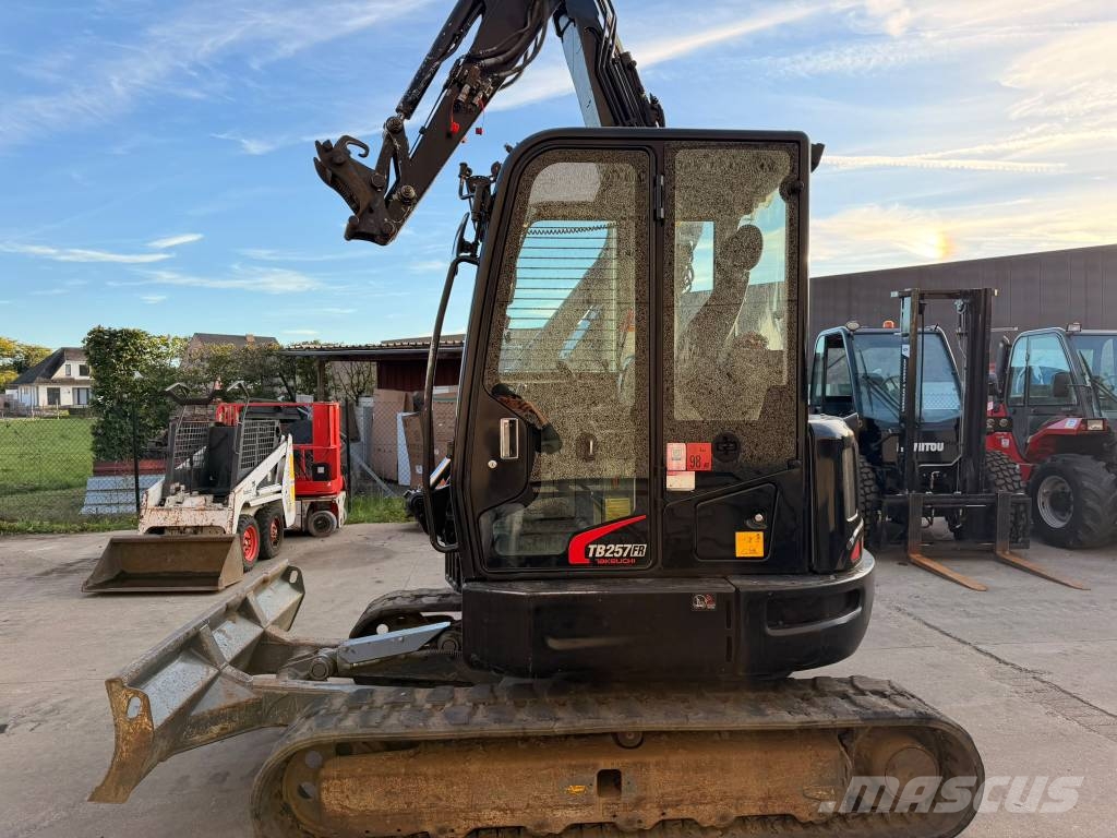 Takeuchi TB 257 FR Minibagger < 7t