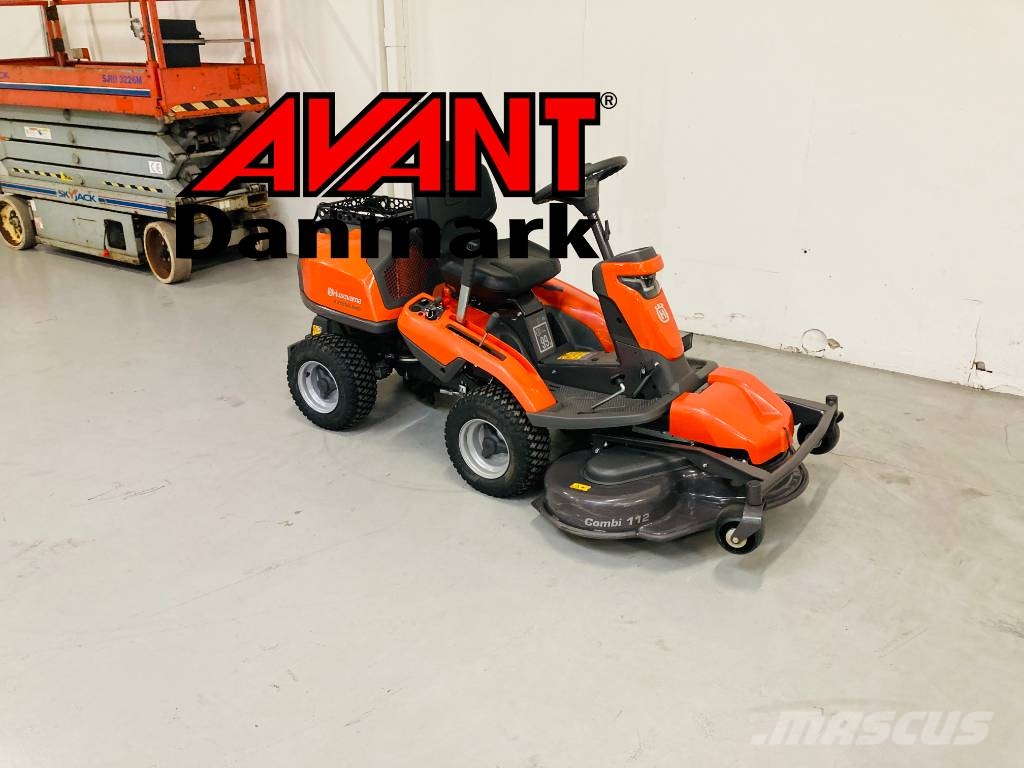 Husqvarna R 316TsX AWD Traktorske kosilice
