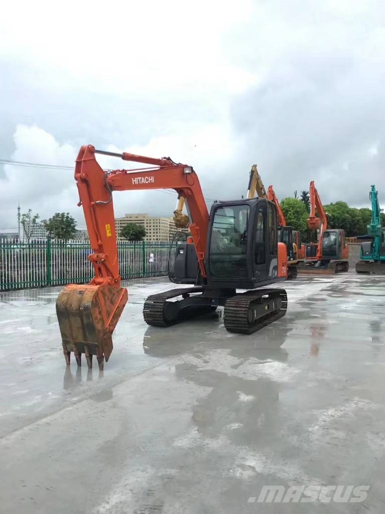 Hitachi ZX 70 Mini bageri <7t