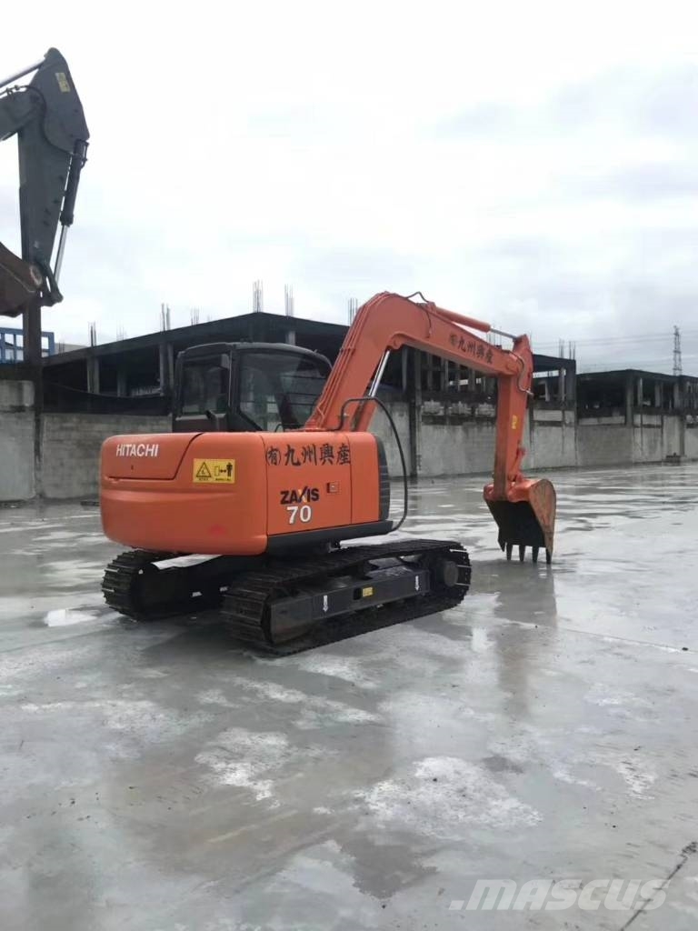 Hitachi ZX 70 Mini bageri <7t