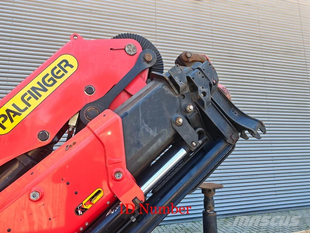 Palfinger PK 18002 EH Żurawie