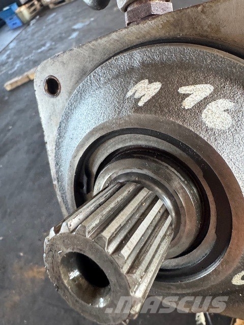 Liebherr L 554 HYDRAULIC MOTOR Hidravlika