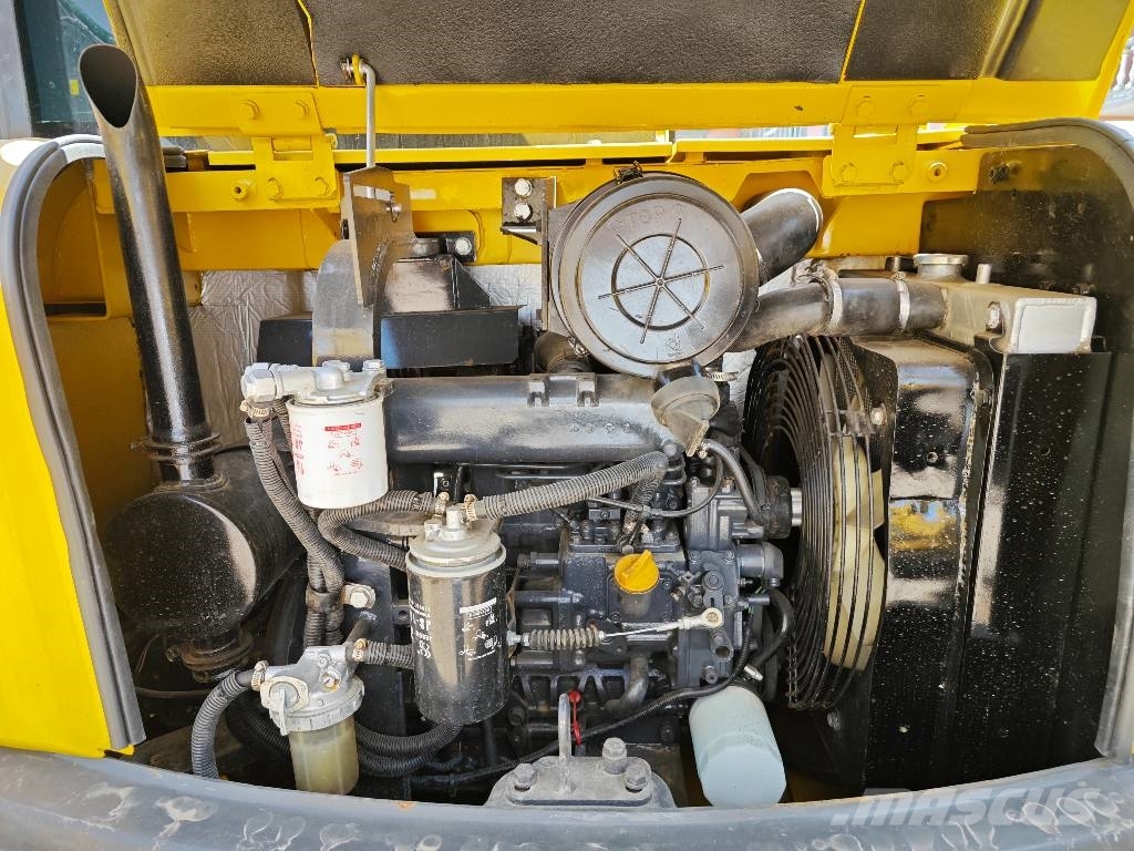 Komatsu PC 56-7 حفارات صغيرة أقل من 7 طن (حفارات صغيرة)
