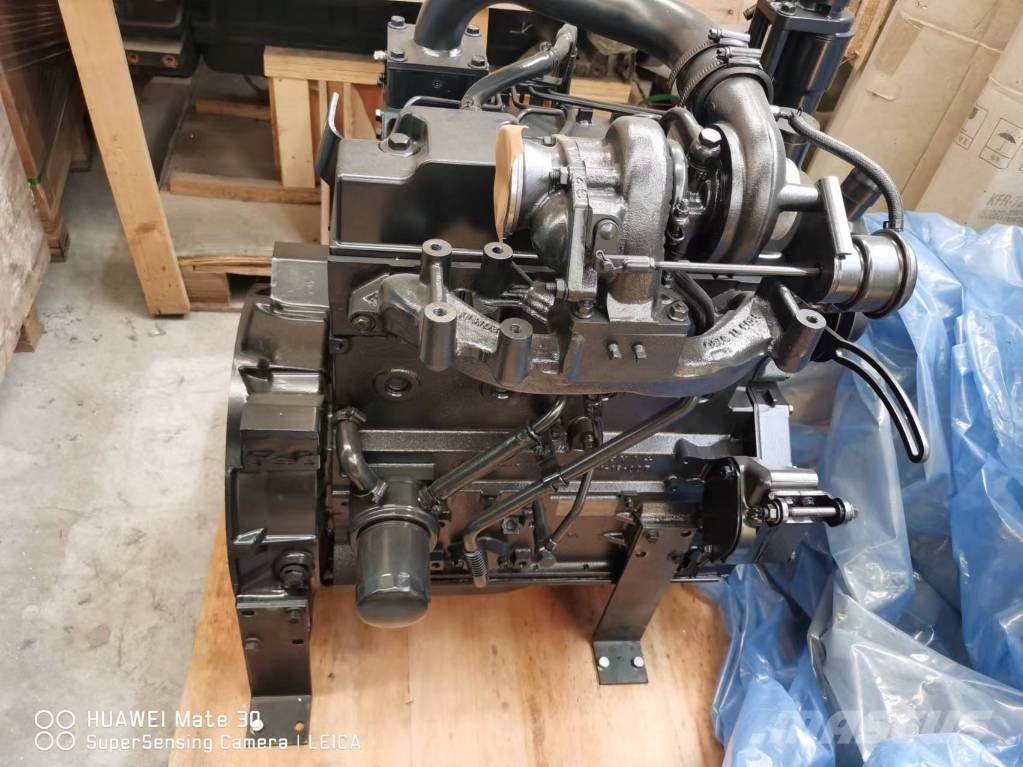 Cummins B3.3 construction machinery motor Motorer