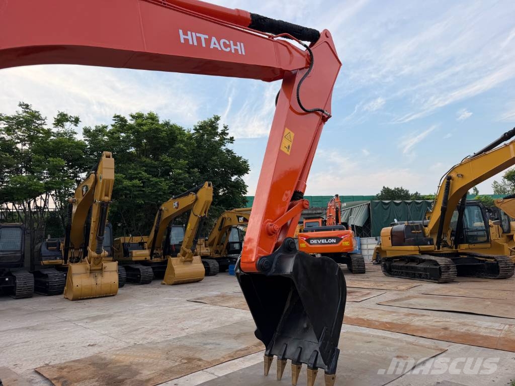 Hitachi EX 200 대형 굴삭기 29톤 이상