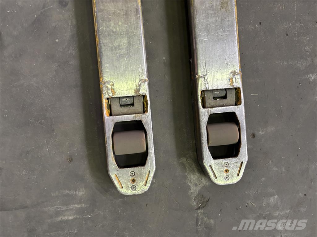 Jungheinrich ERE 225 Li-lon Deichselstapler