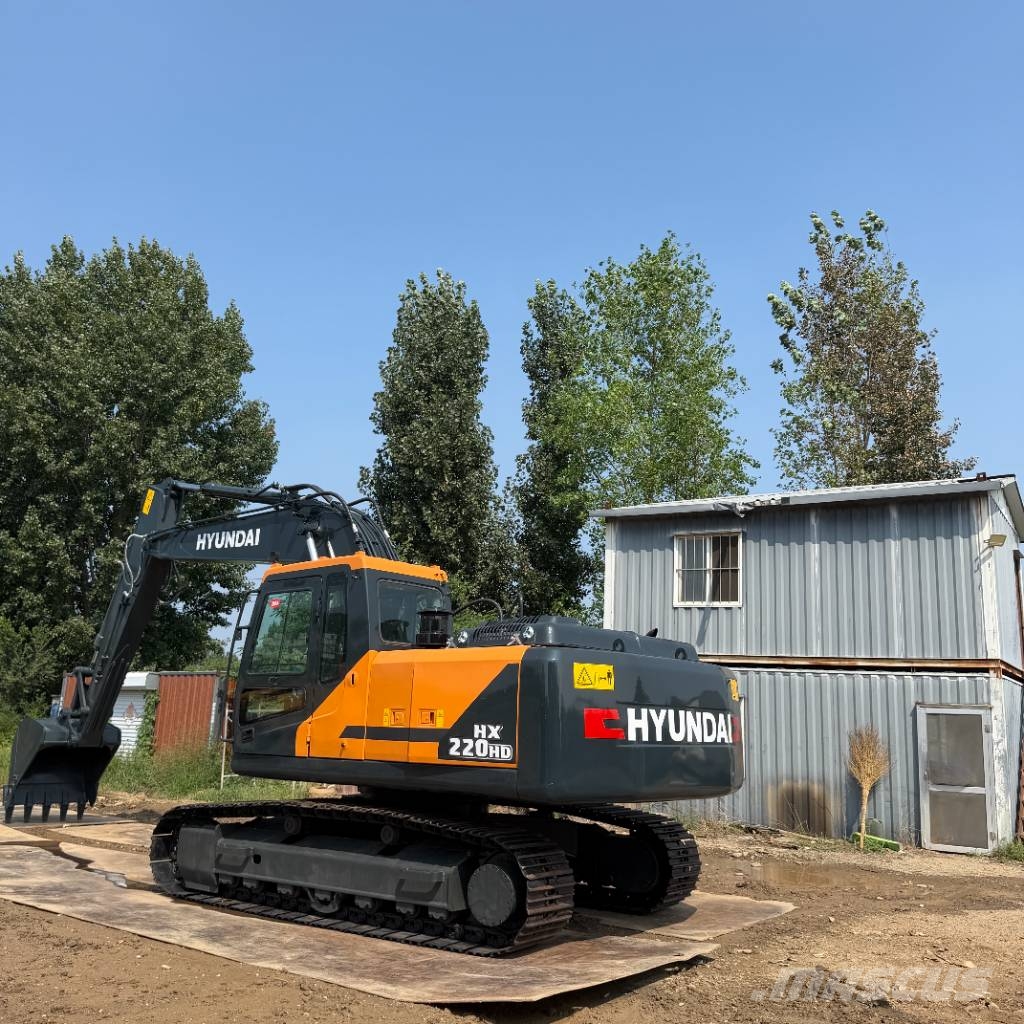 Hyundai HX 220 HD Lánctalpas kotrók