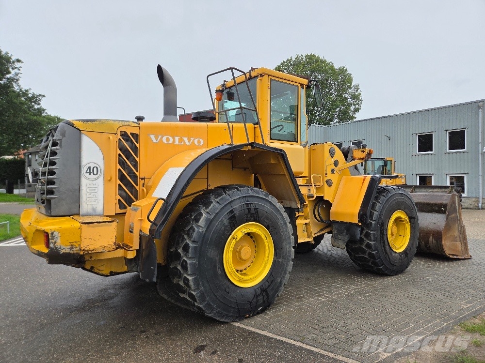 Volvo L150E Kolesni nakladalci