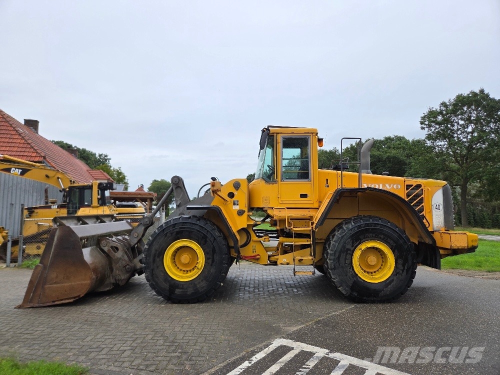 Volvo L150E Kolesni nakladalci