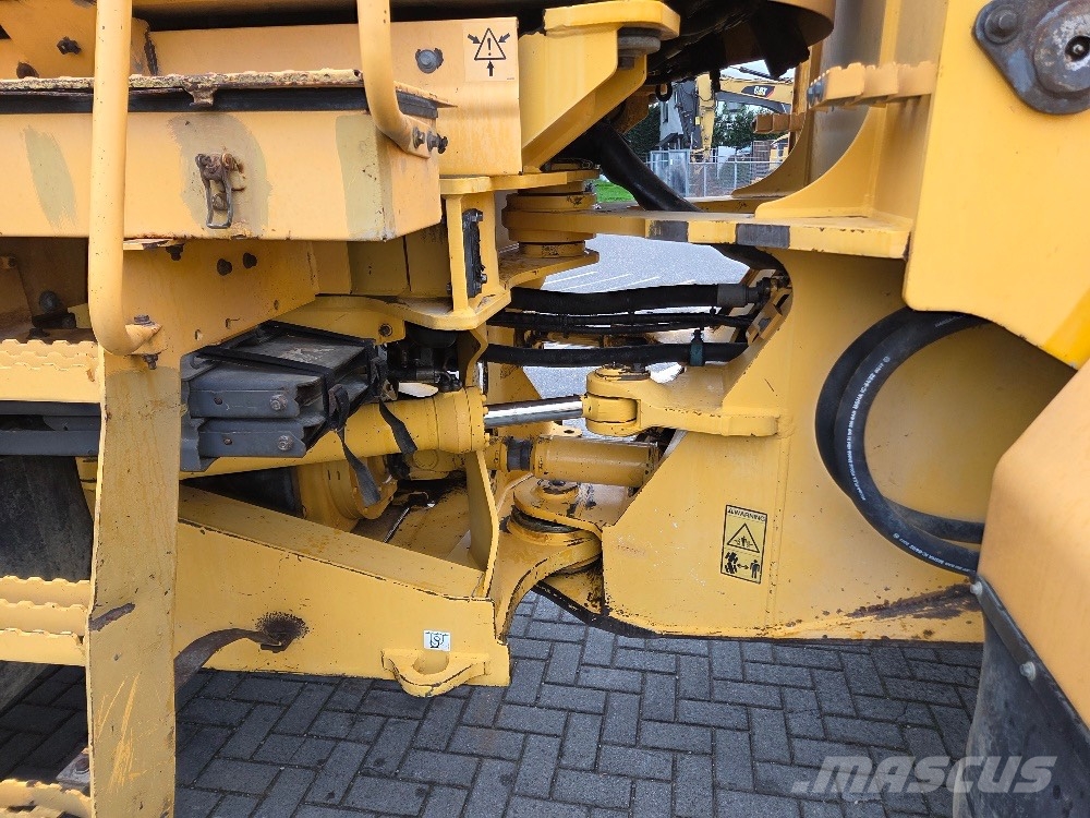Volvo L150E Kolesni nakladalci