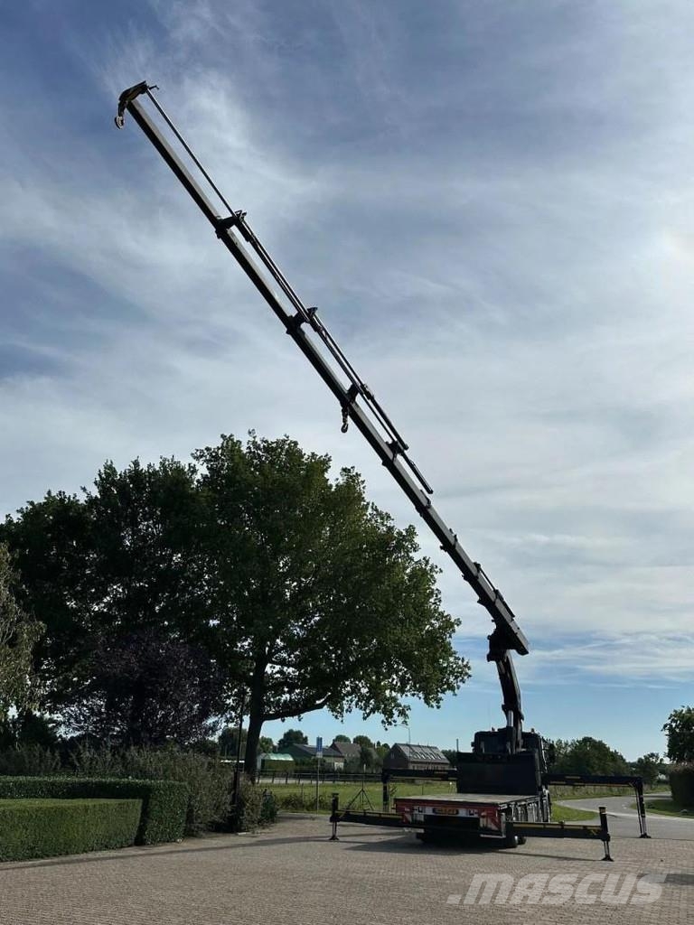Scania R490 Kranen voor alle terreinen