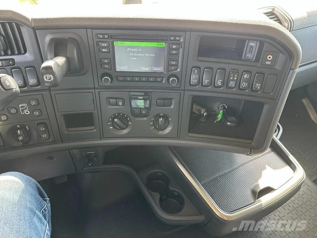 Scania R490 Kranen voor alle terreinen