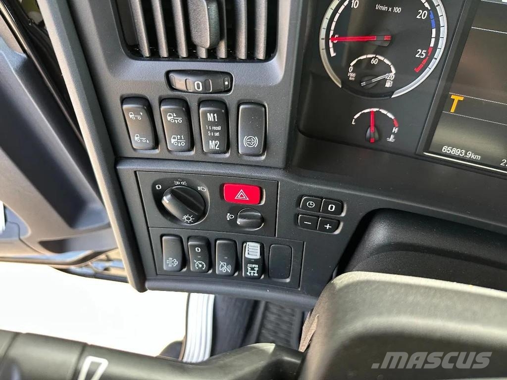 Scania R490 Kranen voor alle terreinen
