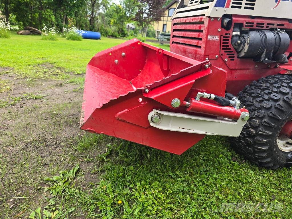 Ventrac 4500Y Taajamatraktorit