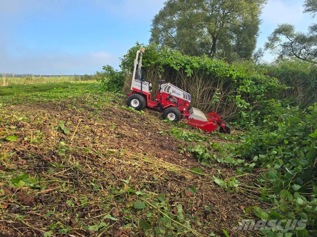 Ventrac 4500Y Taajamatraktorit