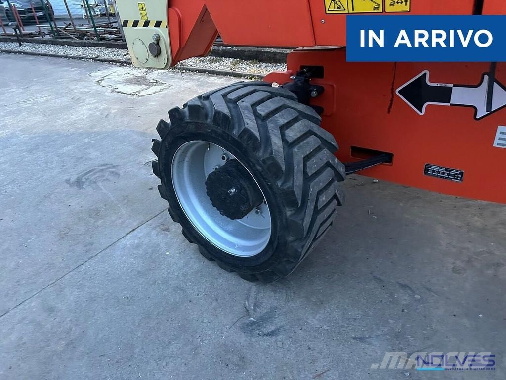 JLG H800AJ Telescopic boom lifts