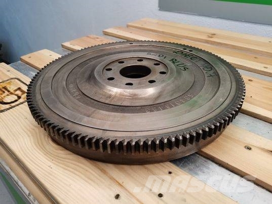 Dieci 40.7 Agri Plus 504018488 flywheel أجهزة نقل