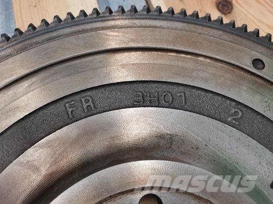 Dieci 40.7 Agri Plus 504018488 flywheel أجهزة نقل