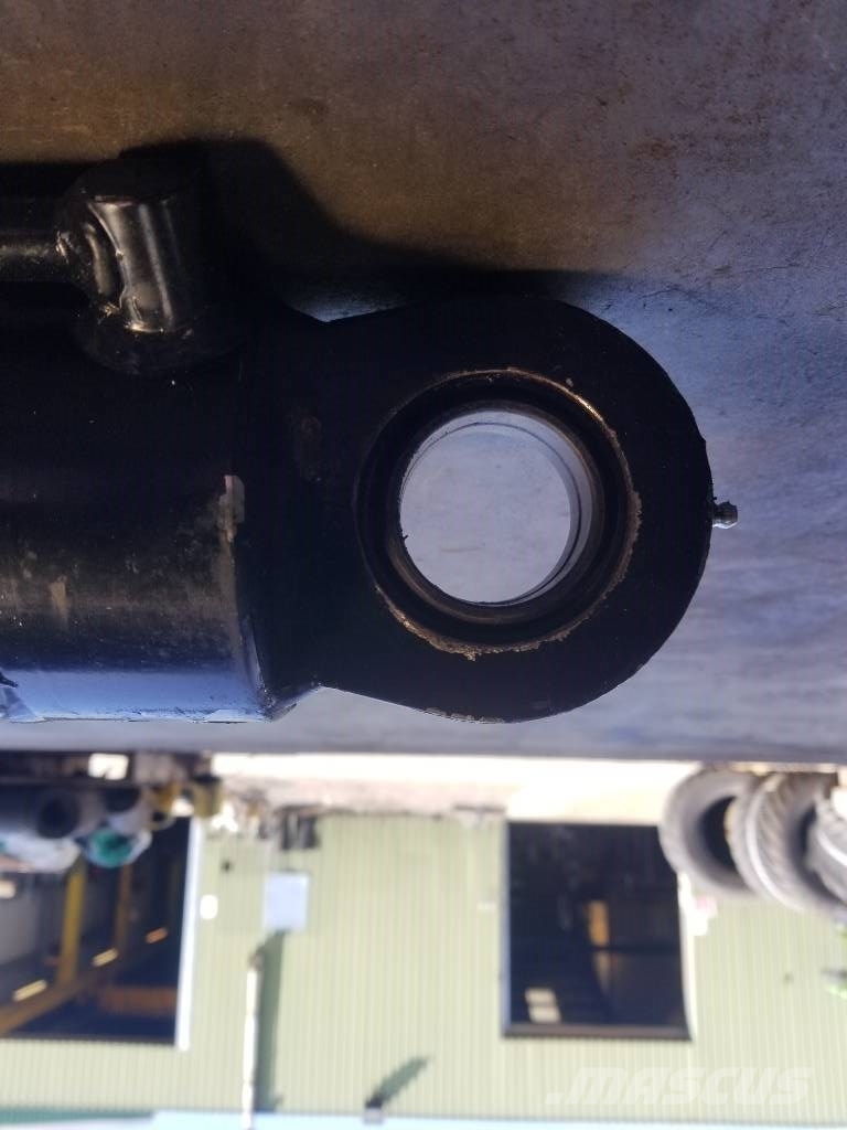 Ponsse Wisent Steering Ram / Cylinder 유압식 기계