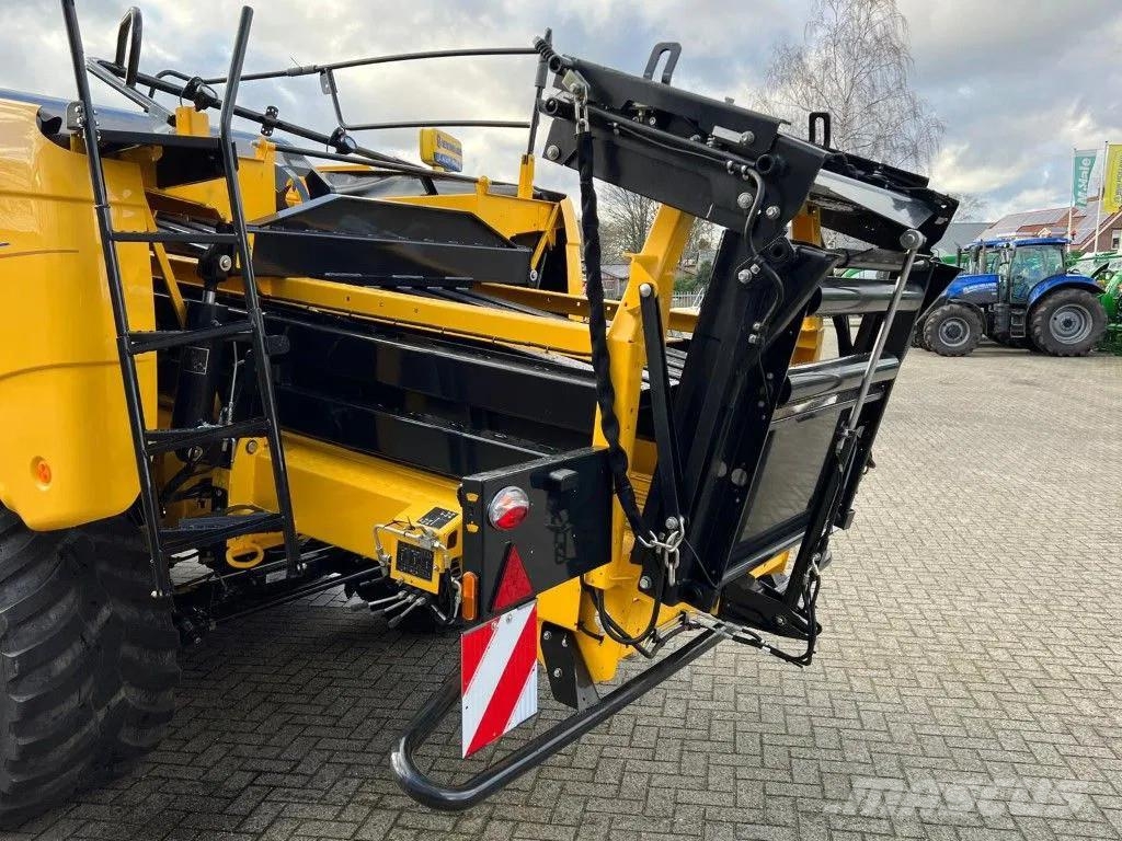 New Holland Bigbaler 1270 plus Silokombainid