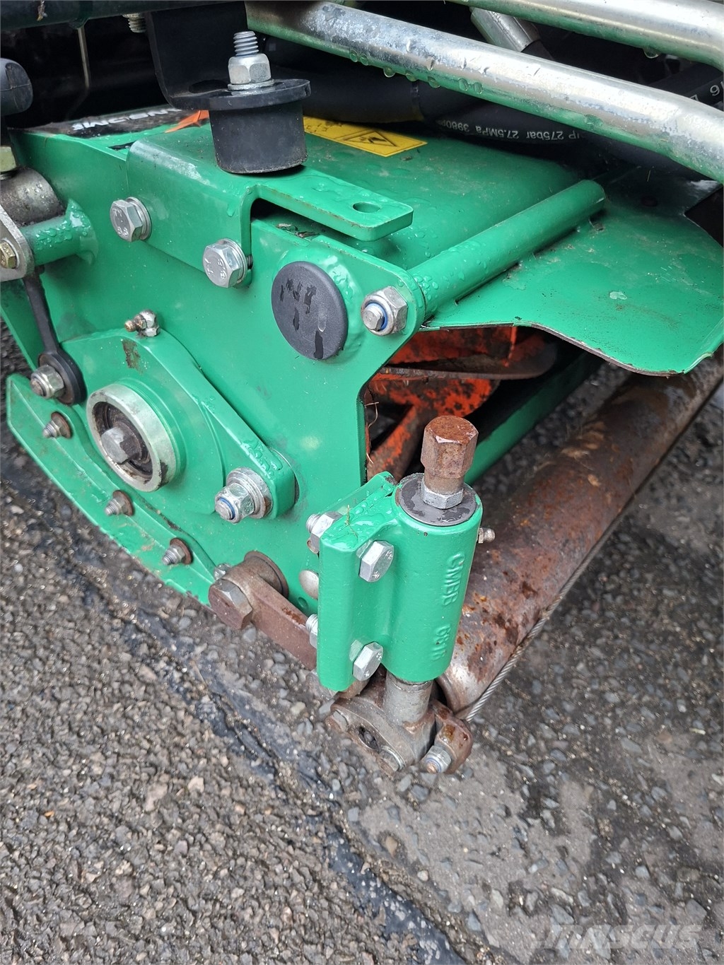 Ransomes parkway 3 188 hours like new Ransomes parkway 3 kubata engine Tractores corta-césped