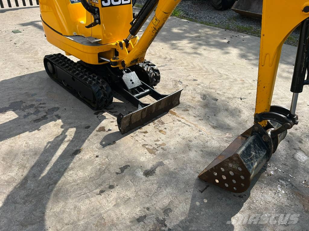 JCB 8008 CTS Mini ekskavatori < 7 t