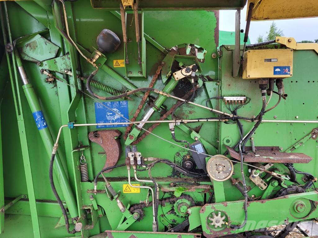 Krone VARIO PACK 1800 MULTICUT 원형 곤포기