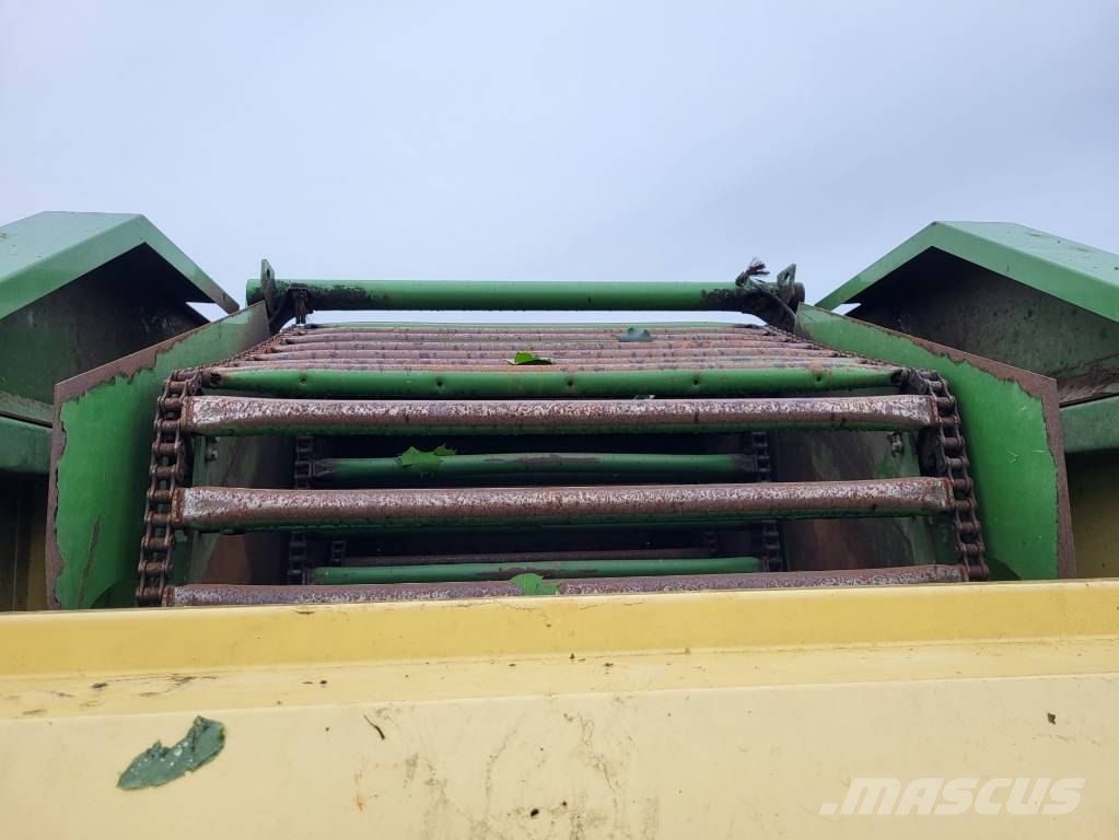 Krone VARIO PACK 1800 MULTICUT 원형 곤포기