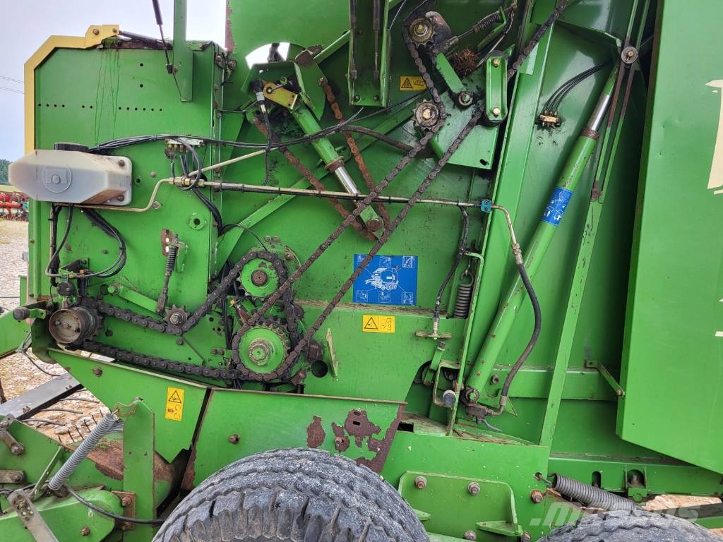 Krone VARIO PACK 1800 MULTICUT 원형 곤포기