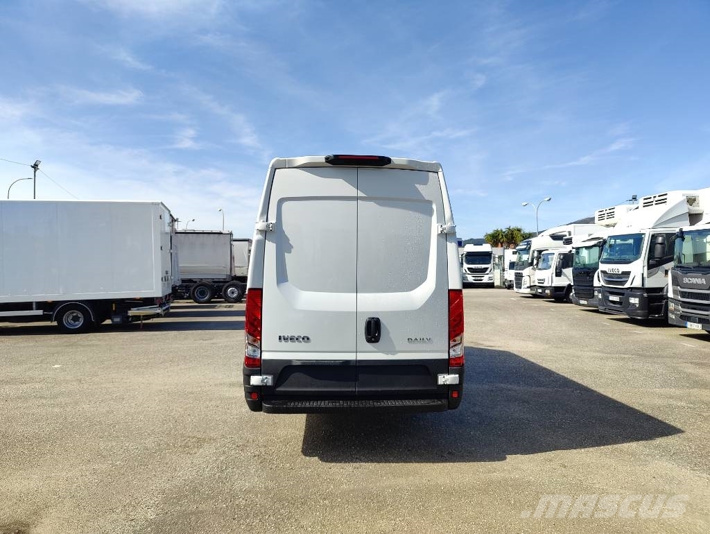 Iveco DAILY 35S16 Gesloten bedrijfswagens