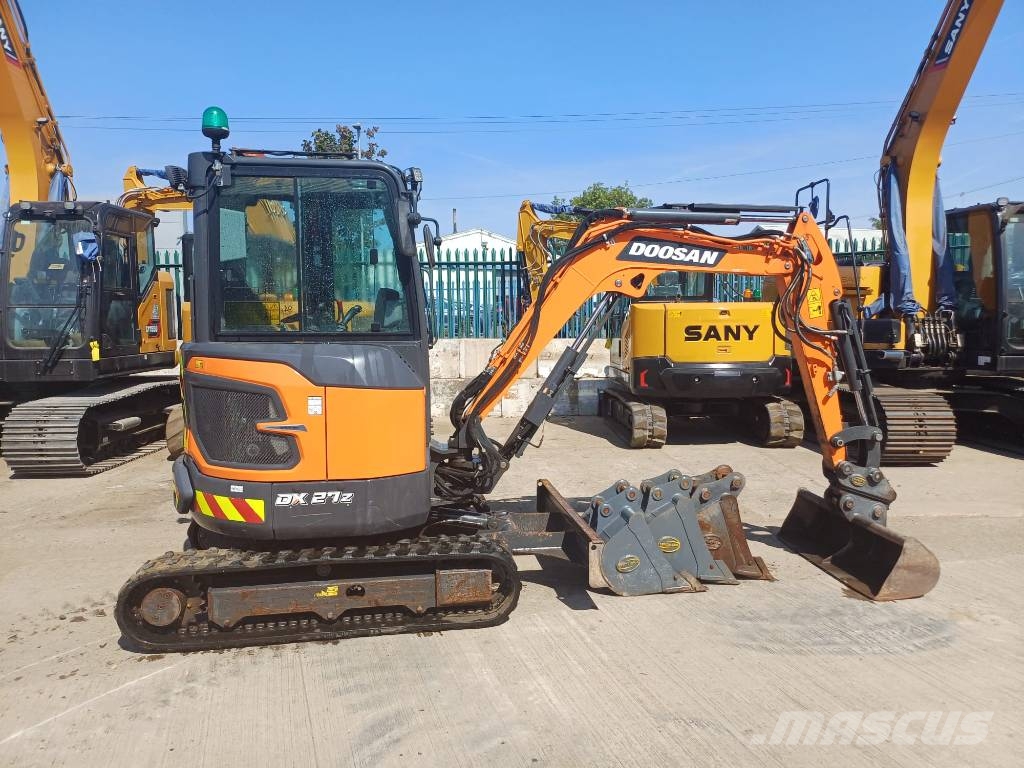 Develon DX 27 Z-7 Мини екскаватори < 7 т