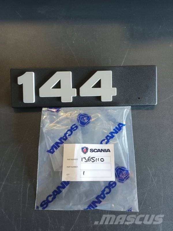 Scania MODEL BADGE 1365110 섀시 및 서스펜션