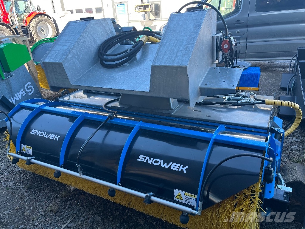 Snowek C220m Sonstige Schneeräumgeräte