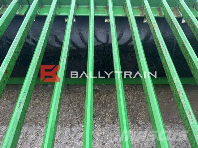 McCloskey Hydraulic Tipping Grid Moottorit ja vaihteistot