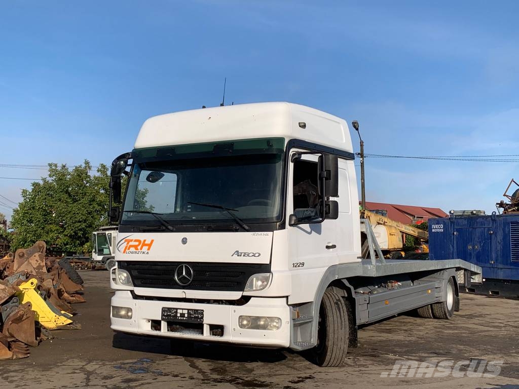Mercedes-Benz Atego 1328 L Oprijwagen