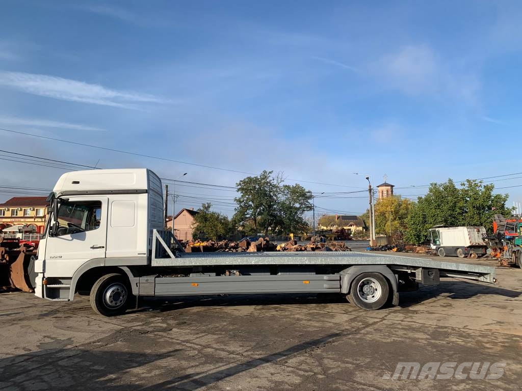 Mercedes-Benz Atego 1328 L Oprijwagen