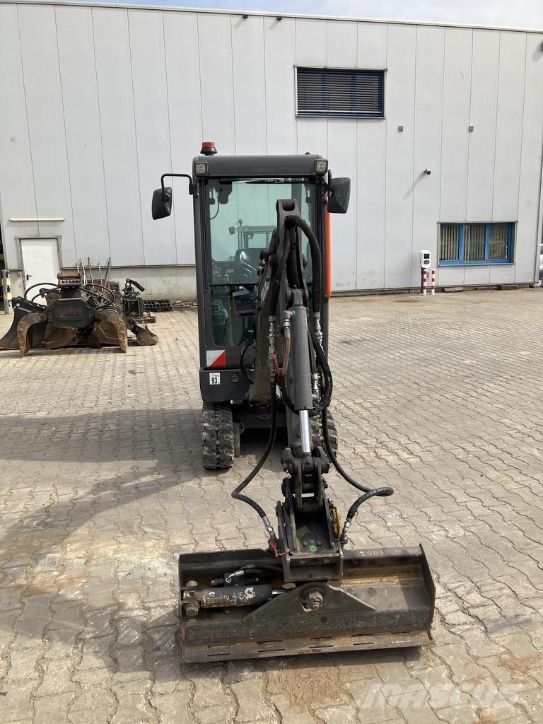 Volvo EC 15 E 小型挖掘机