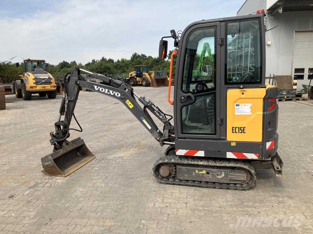 Volvo EC 15 E 小型挖掘机
