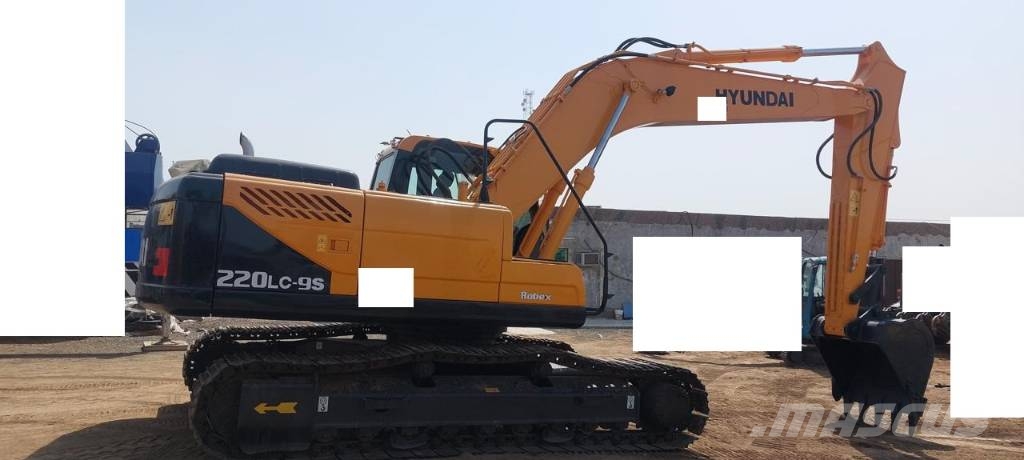 Hyundai Robex 220 LC-9 Paletli ekskavatörler