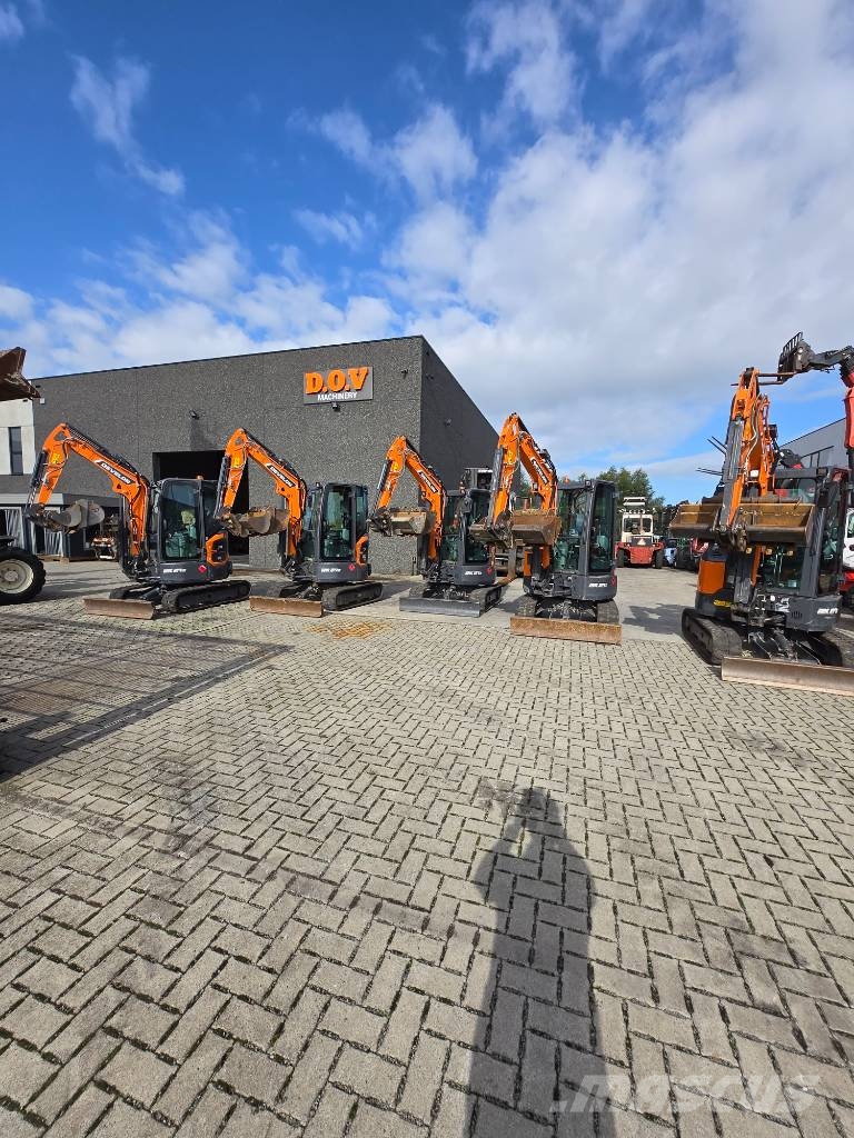 Develon / Doosan DX 27 Z-7 Mini pelle < 7t